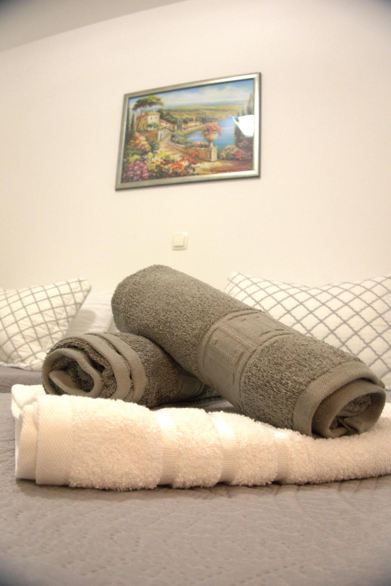 Apartment Misic Trogir Eksteriør billede