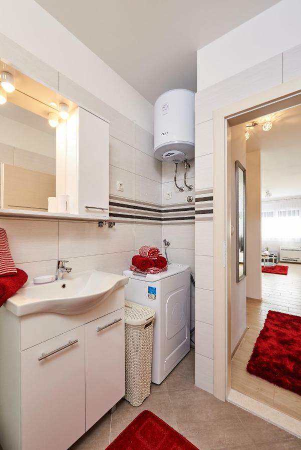 Apartment Misic Trogir Eksteriør billede